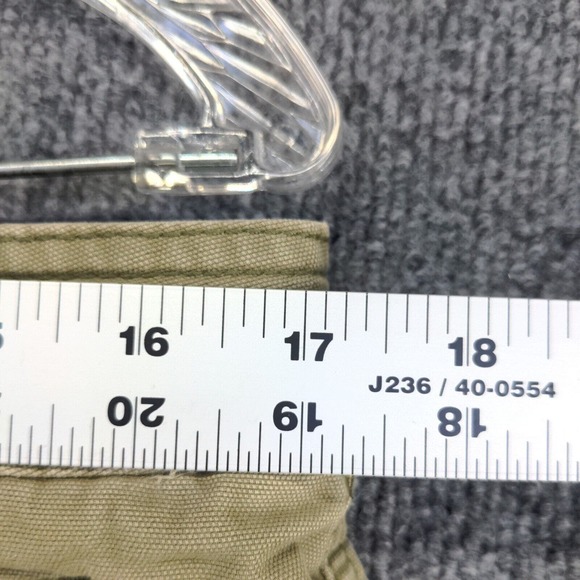 St. John's Bay Women's Chino Shorts Green Size 14 100% Cotton Pockets - Picture 9 of 12